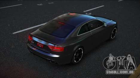 Audi RS5 Tobnahe para GTA 4