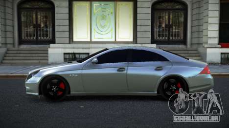Mercedes-Benz CLS 63 AMG Rirfur para GTA 4