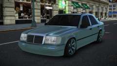 Mercedes-Benz W124 Iwar para GTA 4