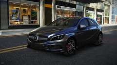 Mercedes-Benz A45 AMG Rugxufun para GTA 4