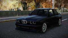 BMW M3 E30 Siphu