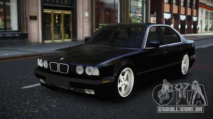 BMW M5 E34 Rejilegiy para GTA 4