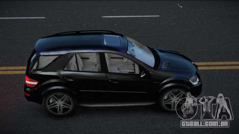 Mercedes-Benz ML63 AMG Baksixime para GTA 4