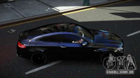 Mercedes-Benz C63S AMG Ruyiyiku para GTA 4