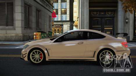 Mercedes-Benz C63 AMG Nomah para GTA 4