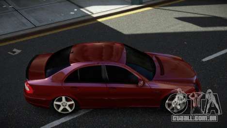 Mercedes-Benz E63 AMG Wokvoboh para GTA 4