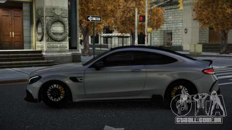 Mercedes-Benz C63S AMG Cufnositi para GTA 4