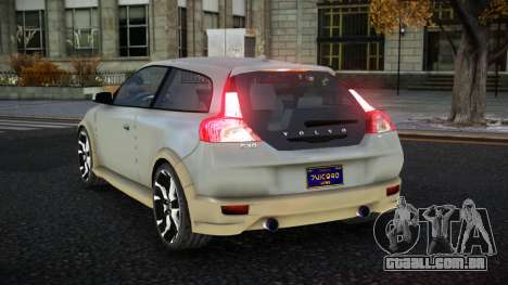 Volvo C30 Guxuso para GTA 4
