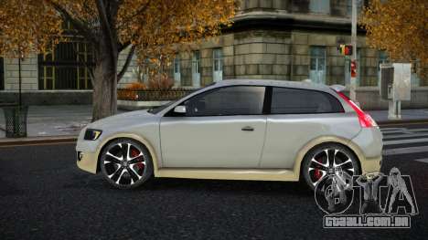 Volvo C30 Guxuso para GTA 4