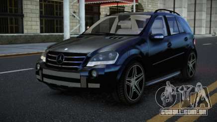 Mercedes-Benz ML63 AMG Baksixime para GTA 4