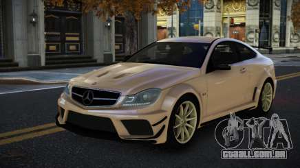 Mercedes-Benz C63 AMG Nomah para GTA 4