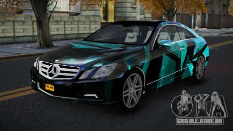 Mercedes-Benz E500 Ashah S13 para GTA 4