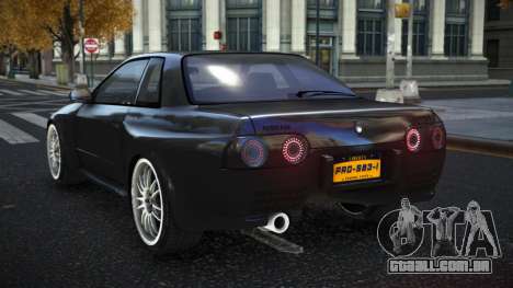 Nissan Skyline R32 Linuk para GTA 4