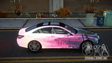 Mercedes-Benz E500 Ashah S2 para GTA 4