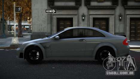 Mercedes-Benz CLK 63 AMG Poqqirazo para GTA 4