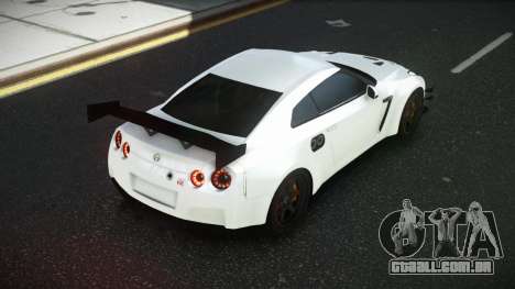 Nissan GT-R Faqfiv para GTA 4