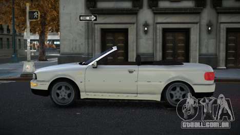 Audi 80 Luksiz para GTA 4