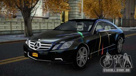 Mercedes-Benz E500 Ashah S12 para GTA 4