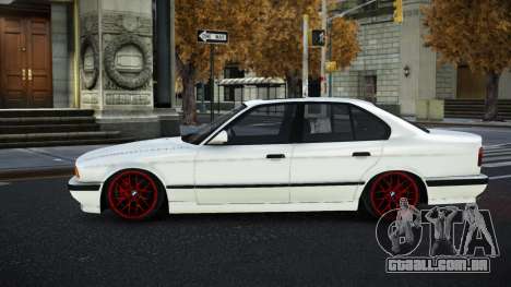 BMW M5 Sukro para GTA 4