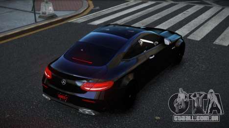 Mercedes-Benz C63 AMG Roruz para GTA 4