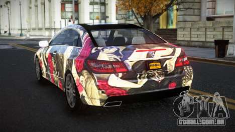 Mercedes-Benz E500 Ashah S14 para GTA 4