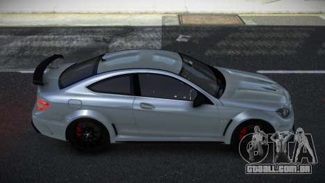 Mercedes-Benz C63 AMG Luepo para GTA 4
