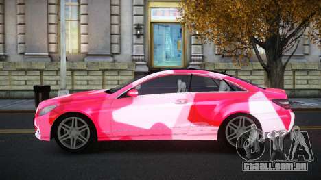 Mercedes-Benz E500 Ashah S4 para GTA 4