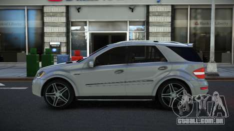 Mercedes-Benz ML63 AMG Denebuqah para GTA 4