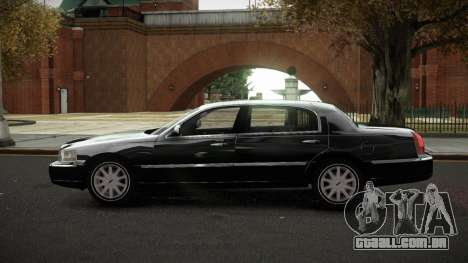 Lincoln Town Car Qolde para GTA 4