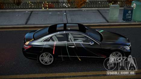 Mercedes-Benz E500 Ashah S12 para GTA 4