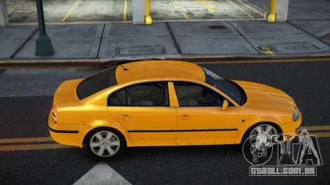 Skoda Superb Dunjupelo para GTA 4