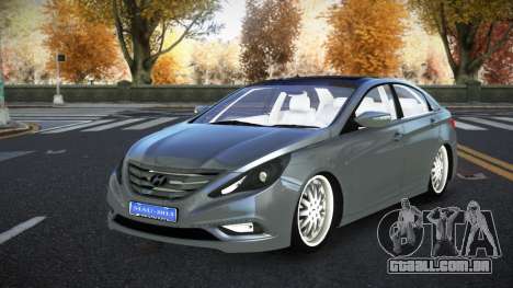 Hyundai Sonata Rovis para GTA 4