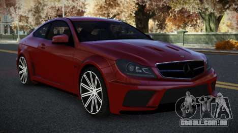 Mercedes-Benz C63 AMG Gopusa para GTA 4