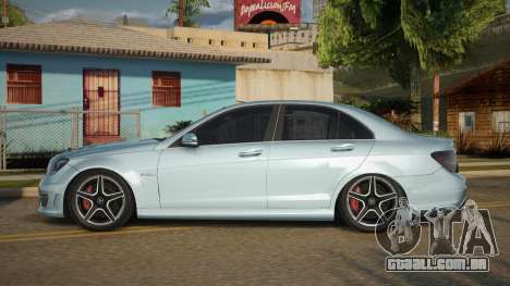 Mercedes-Benz C63 AMG Sedan 2010 para GTA San Andreas