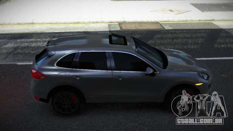 Porsche Cayenne Turbo Gukvo para GTA 4