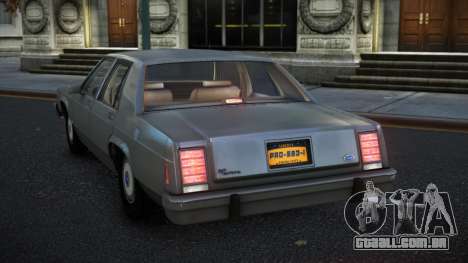 Ford LTD Crown Victoria Dokpovasu para GTA 4