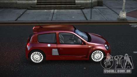 Renault Clio Lejerunip para GTA 4