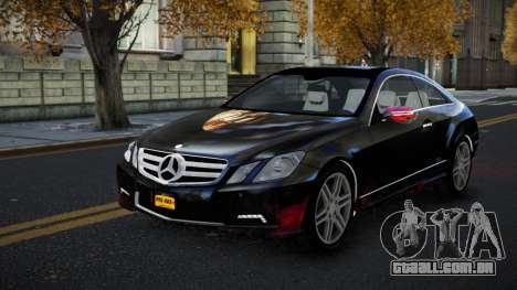 Mercedes-Benz E500 Ashah S10 para GTA 4