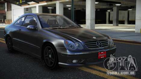 Mercedes-Benz CLK55 AMG Jelazam para GTA 4