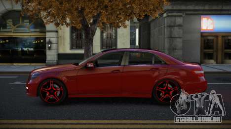Mercedes-Benz E63 AMG Guju para GTA 4