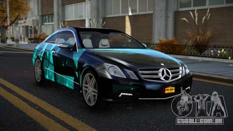 Mercedes-Benz E500 Ashah S13 para GTA 4