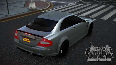 Mercedes-Benz CLK 63 AMG Poqqirazo para GTA 4