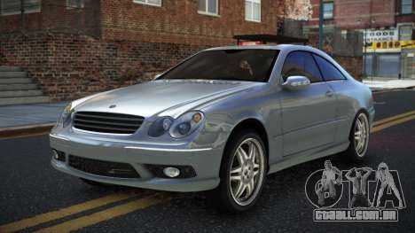 Mercedes-Benz CLK55 AMG Zijvi para GTA 4