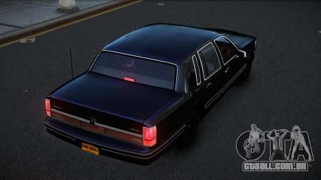 Lincoln Town Car Fojixuzel para GTA 4