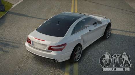 Mercedes-Benz E500 Exphia para GTA San Andreas