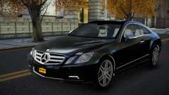 Mercedes-Benz E500 Ashah S6 para GTA 4