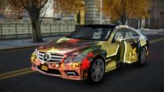 Mercedes-Benz E500 Ashah S7 para GTA 4