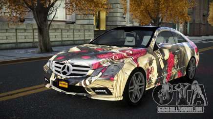 Mercedes-Benz E500 Ashah S14 para GTA 4