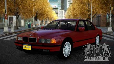 BMW 750i Qacyufuy para GTA 4
