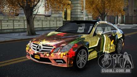 Mercedes-Benz E500 Ashah S7 para GTA 4